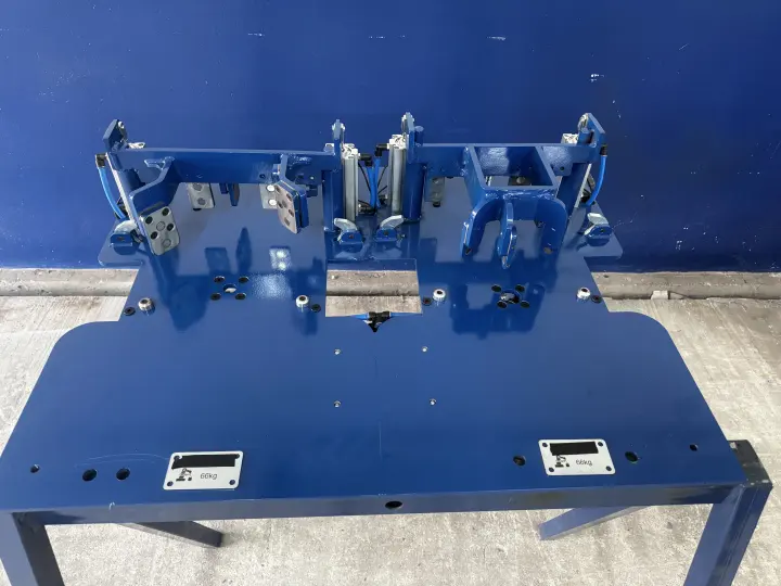 Gabarito de solda com base azul
